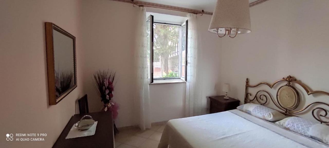 Mary Casa Vacanza Monterotondo  Bagian luar foto